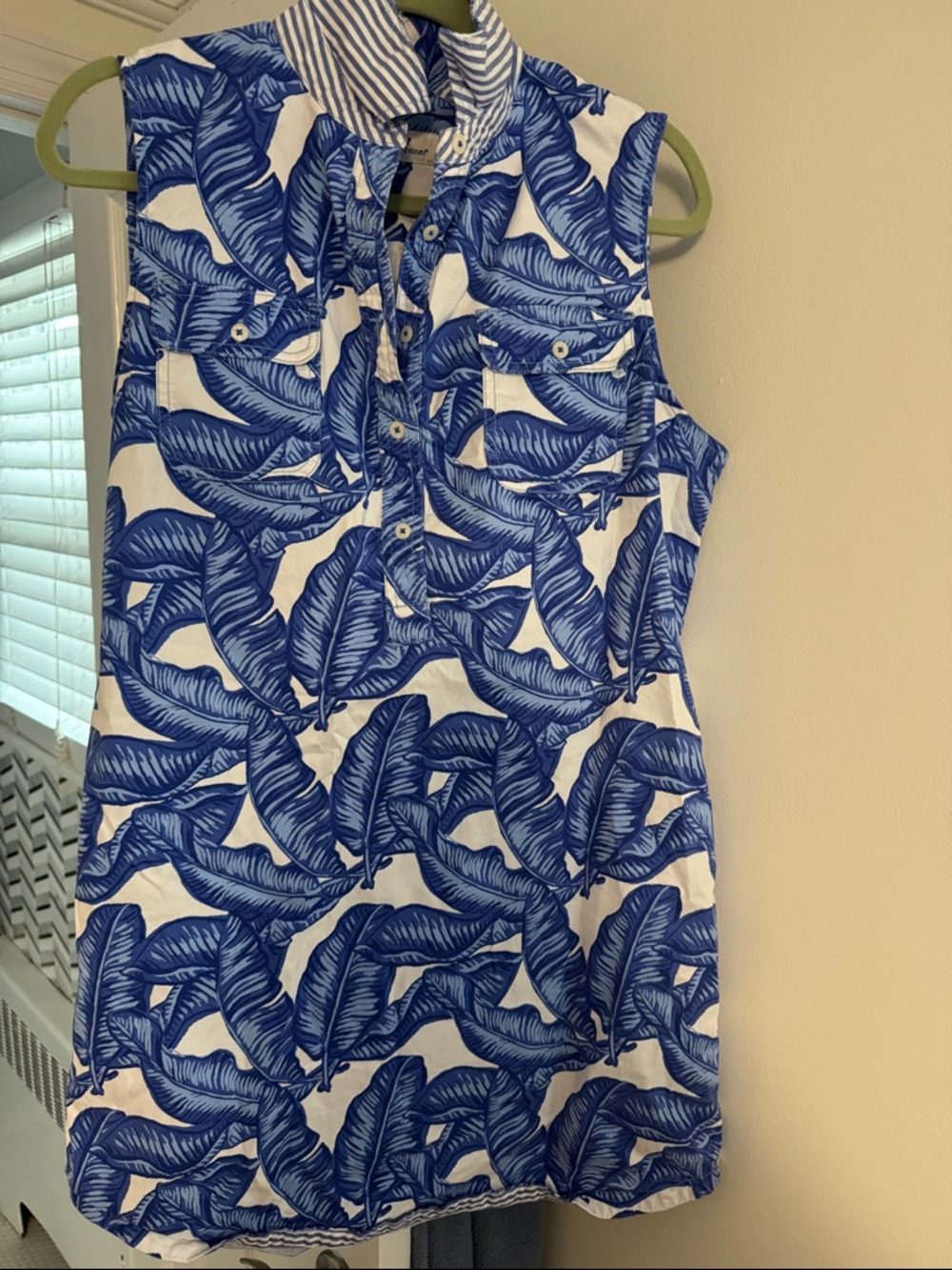 Vineyard Vines Blue and White Leaf Print Midi Dress